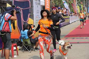 BIB: 
                            <button type="button" onclick="openModal(8245056)" class="btn btn-primary btn-sm float-right btn-popup" data-toggle="modal" data-target=".modal-high-quality">
                        <i class="fas fa-shopping-cart"></i> Add to Cart
                    </button>
                                            <button type="button" onclick="isThisMe(8245056, true)" class="btn btn-success btn-sm float-right btn-popup btn-isme hidden" data-toggle="tooltip" data-placement="bottom" title="นี่คือรูปของคุณใช่ไหม คลิกที่นี่เพื่อเอาเข้าอัลบั้ม">
                        <i class="fas fa-plus"></i> Add to album
                    </button>
                    <button type="button" onclick="isThisMe(8245056, false)" class="btn btn-warning btn-sm float-right btn-popup btn-isnotme hidden">
                        <i class="fas fa-ban"></i> Remove from album
                    </button>